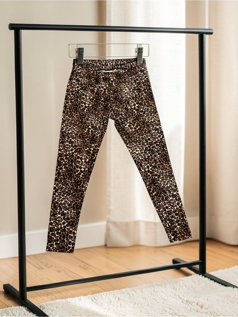 Bobbie Brooks Leopard Print Leggings SZ LG NWOT